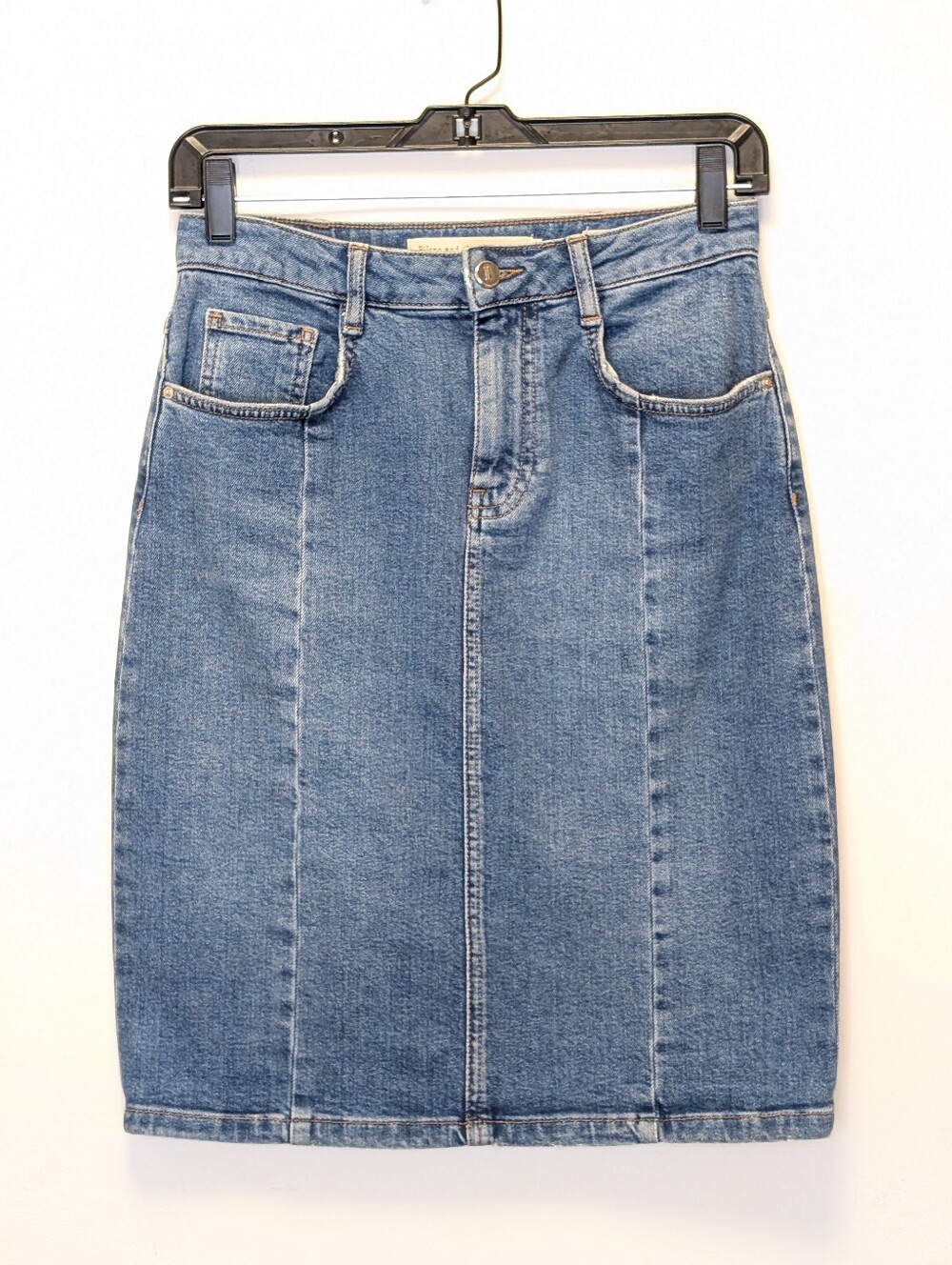 Anthropologie Pilcro Letterpress Denim Pencil Skirt Size 2 Seamed Stretch